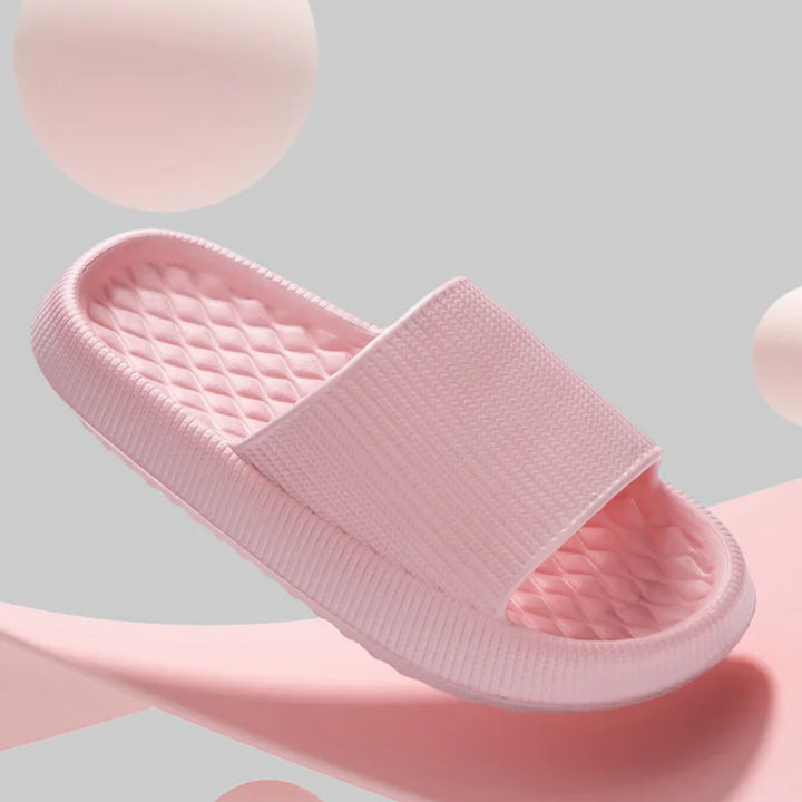 Women's Cloud Slippers: Thick, Lightweight, Non-Slip Summer Sandals!